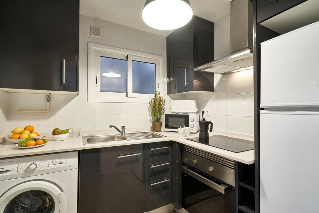 Bebarceloner Sant Andreu Apartments - 3 Bedrooms מראה חיצוני תמונה